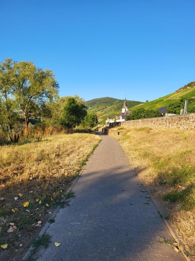 Villa Haus Zur Heugabel Kesten Esterno foto